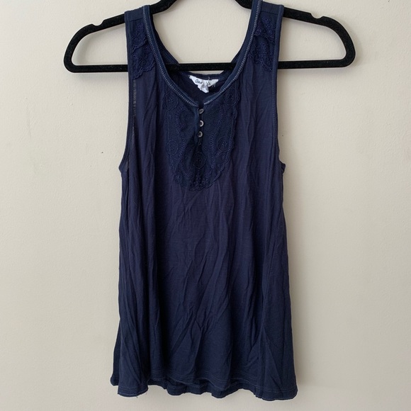 💙 Navy Blue Flowy Tank - Picture 1 of 5